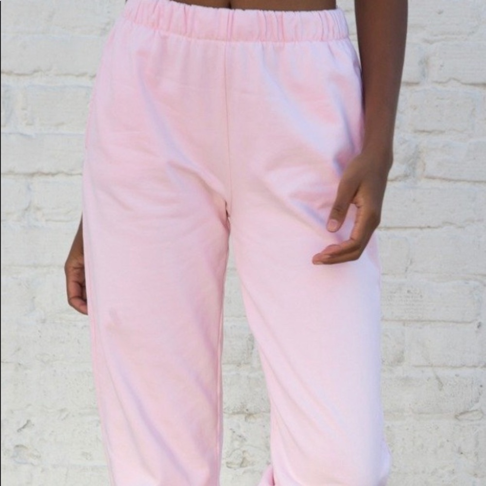 Looking For Light Pink Rosa Sweatpants